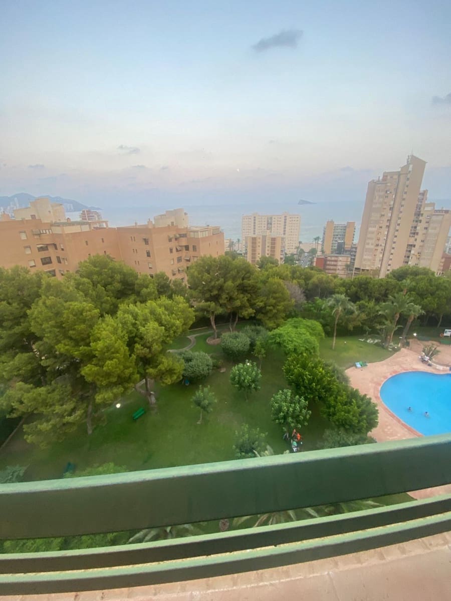 3 makuuhuone Asunto myytävänä paikassa Benidorm mukana uima-altaan - 495 000 € (Ref: 10166676)