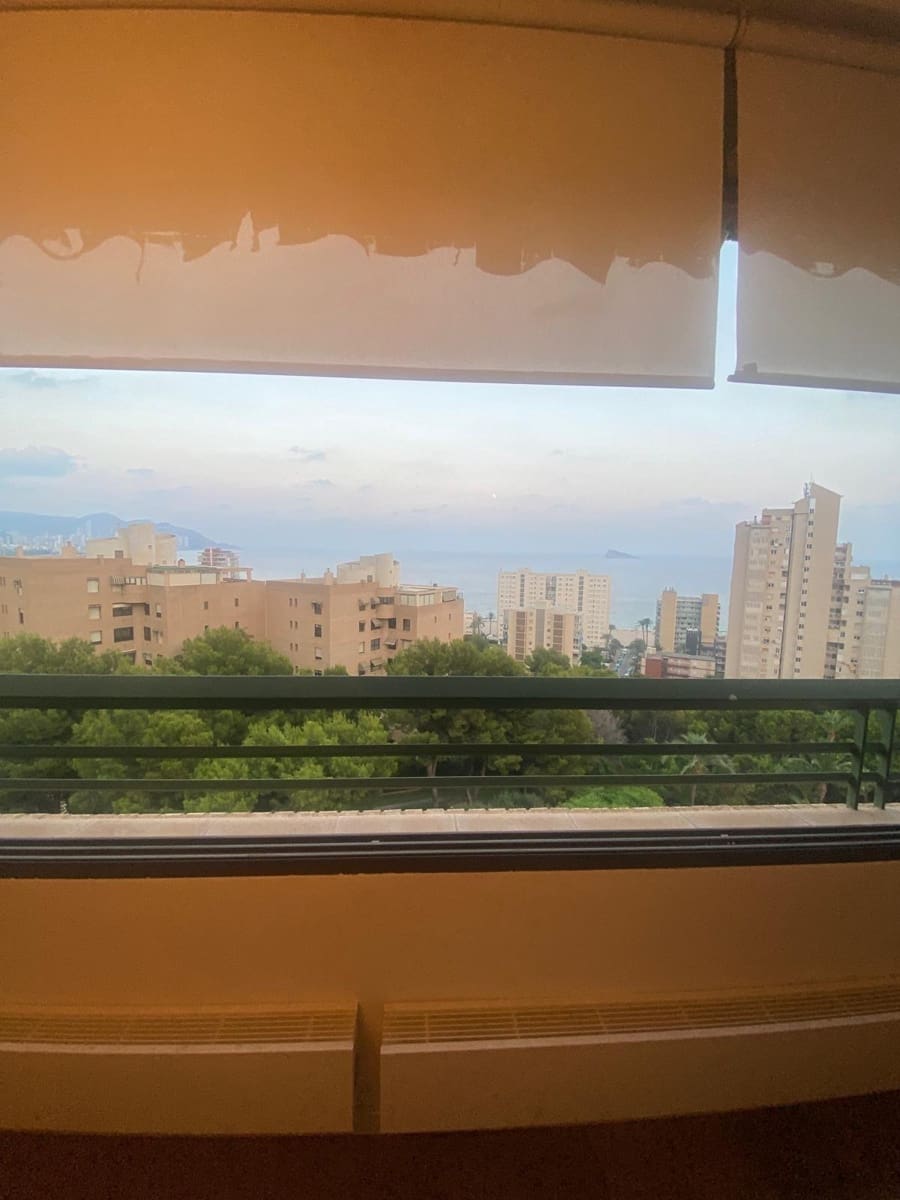 3 makuuhuone Asunto myytävänä paikassa Benidorm mukana uima-altaan - 495 000 € (Ref: 10166676)