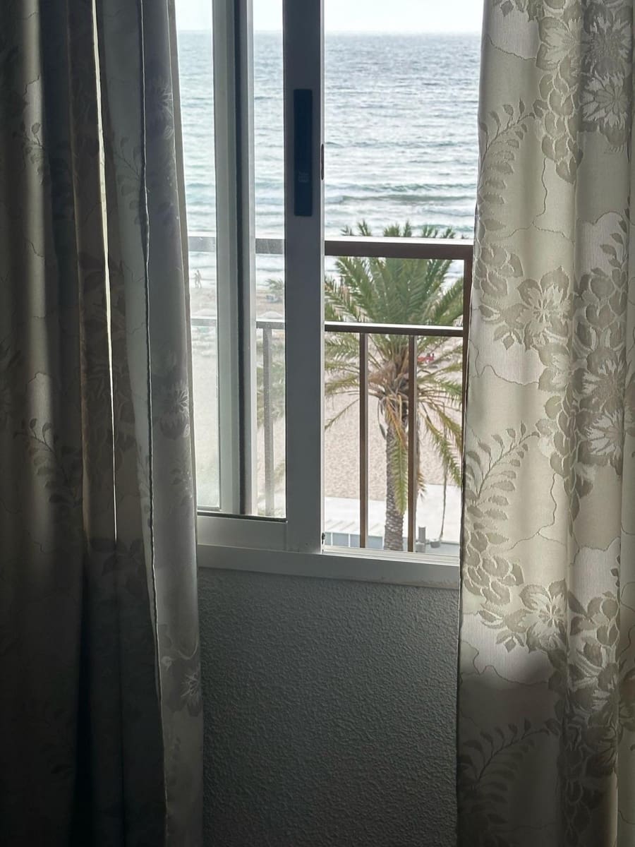 3 soveværelse Lejlighed til salg i Alicante by - € 1.049.000 (Ref: 10166677)