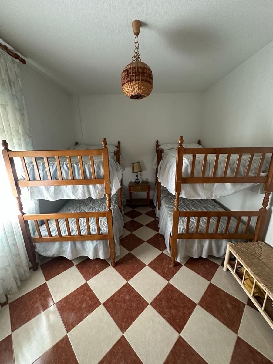 3 soveværelse Lejlighed til salg i Alicante by - € 1.049.000 (Ref: 10166677)