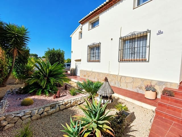 6 camera da letto Villa in vendita in Javea / Xàbia con piscina - 715.000 € (Rif: 10168737)