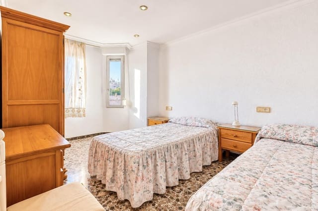 3 soveværelse Lejlighed til salg i Elche / Elx - € 119.000 (Ref: 10171619)