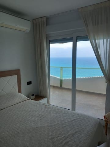Apartamento de 2 habitaciones en Playa de San Juan, Alicante / Alacant ciudad en venta con piscina garaje - 850.000 € (Ref: 10171624)