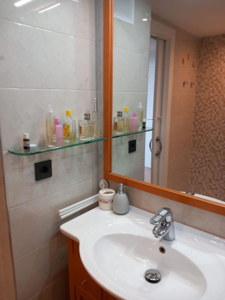 2 soverom Leilighet til salgs i Playa de San Juan med svømmebasseng garasje - € 850 000 (Ref: 10171624)
