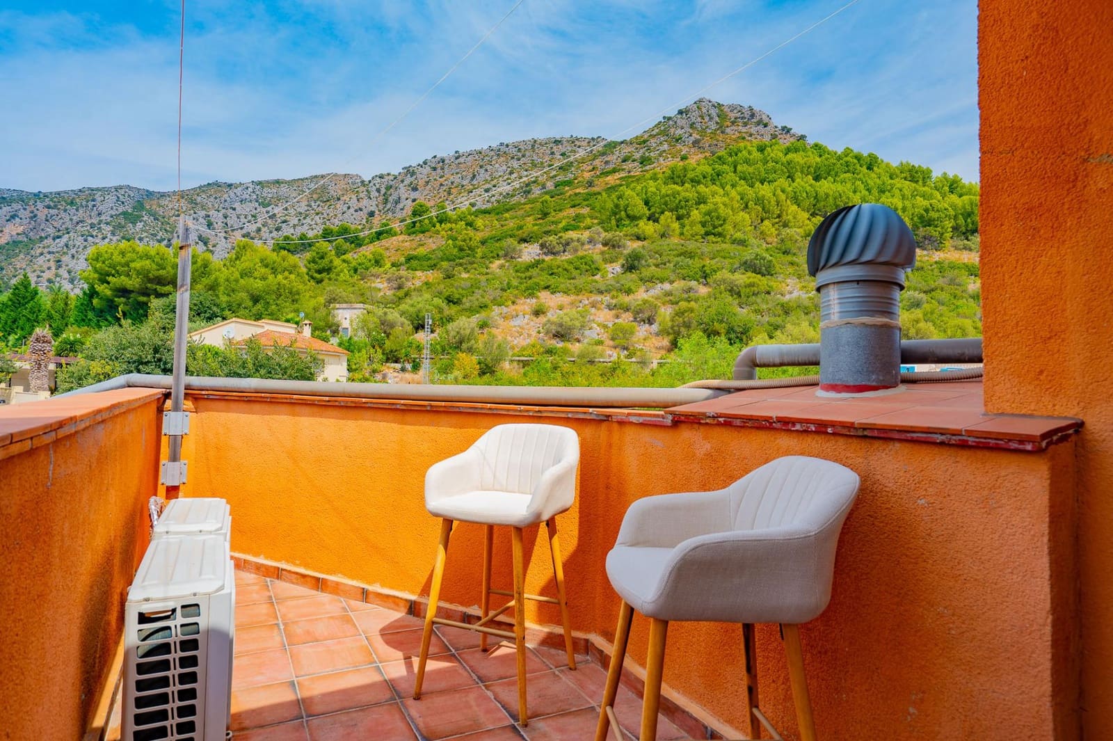 6 chambre Local Commercial à vendre à Sagra - 549 000 € (Ref: 10171628)