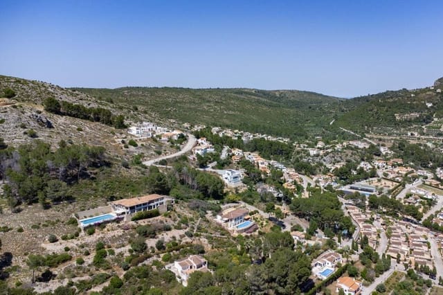 Villa til salg i Alcalalí / Alcanalí med swimmingpool garage - € 545.000 (Ref: 10171633)
