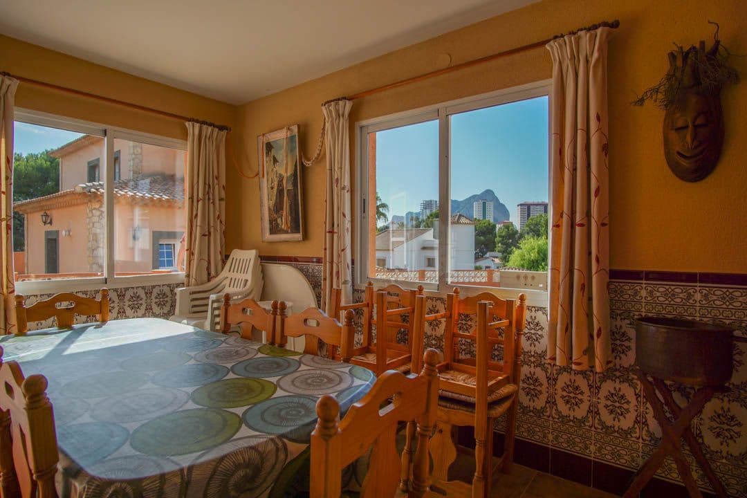 5 soveværelse Villa til salg i Calpe / Calp med swimmingpool garage - € 738.000 (Ref: 10171638)