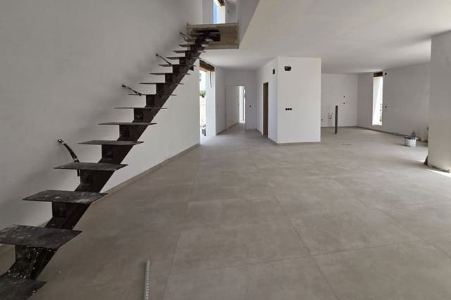 3 slaapkamer Villa te koop in Els Poblets met zwembad - € 695.000 (Ref: 10171644)