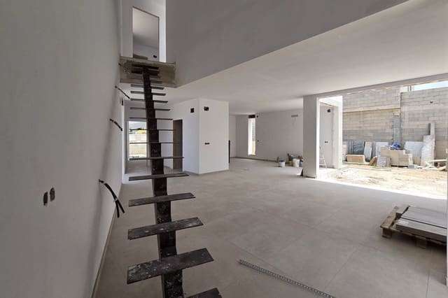 3 slaapkamer Villa te koop in Els Poblets met zwembad - € 695.000 (Ref: 10171644)