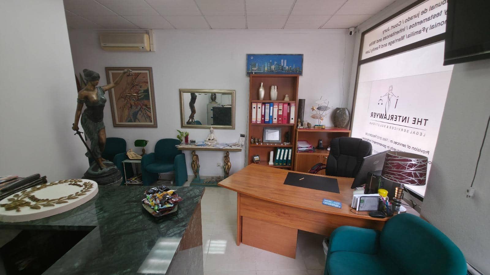 Commercieel te koop in Guardamar del Segura - € 119.000 (Ref: 10177158)