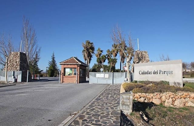 Byggetomt til salgs i Granada by - € 140 000 (Ref: 10177160)
