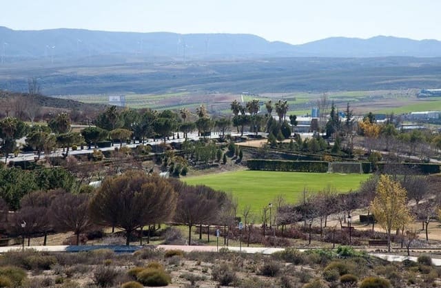 Byggetomt til salgs i Granada by - € 140 000 (Ref: 10177160)