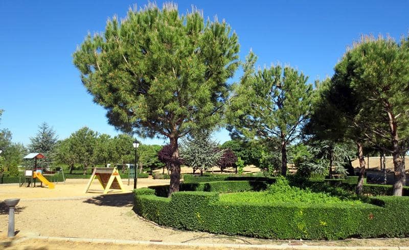 Byggetomt til salgs i Granada by - € 140 000 (Ref: 10177160)
