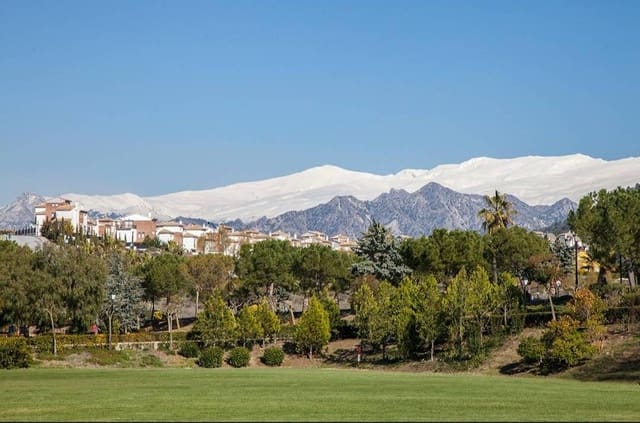 Area Edificabile in vendita in Dílar - 75.000 € (Rif: 10177161)