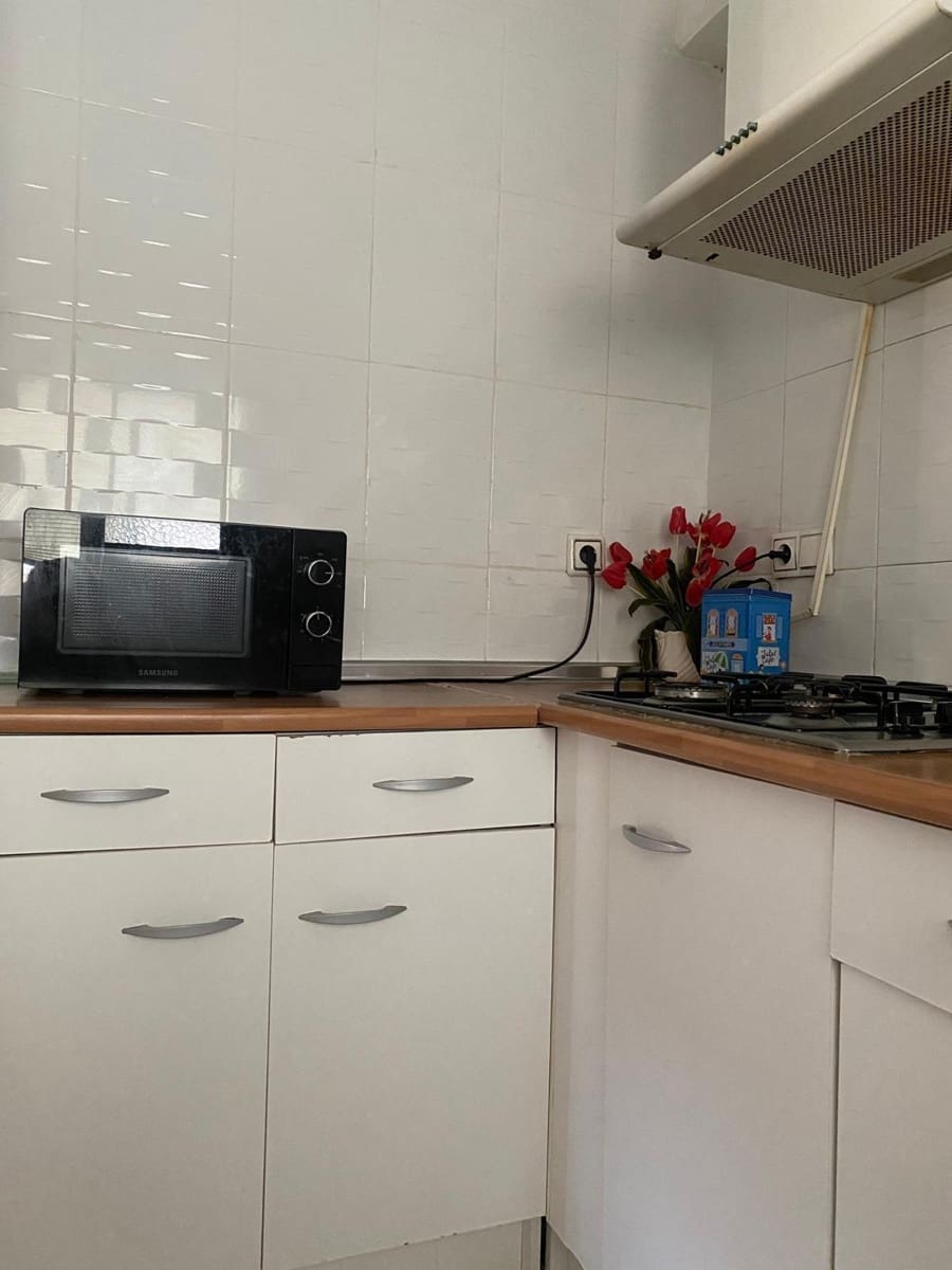 4 slaapkamer Flat te koop in Playa de San Juan met zwembad - € 320.000 (Ref: 10180617)