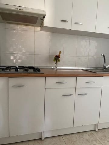 4 slaapkamer Flat te koop in Playa de San Juan, Alicante stad met zwembad - € 320.000 (Ref: 10180617)