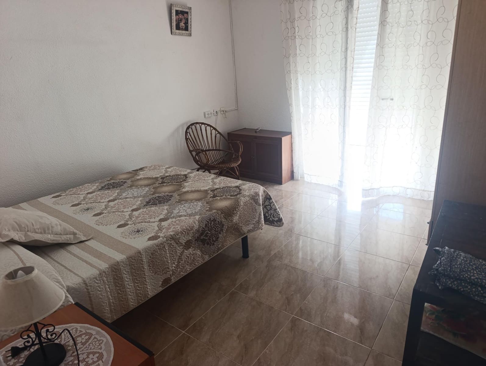 4 soverom Leilighet til leie i Elche / Elx - € 750 (Ref: 10183135)