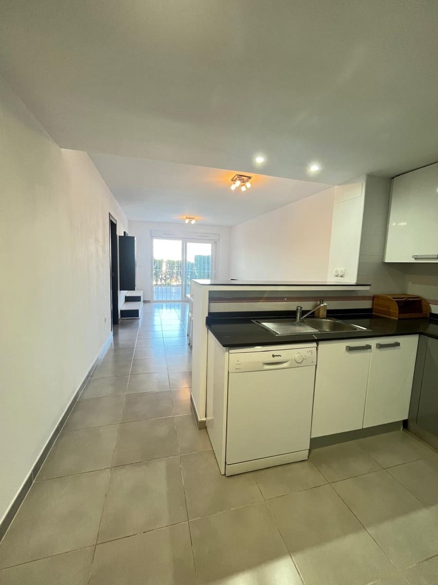 2 makuuhuone Huoneisto vuokrattavana paikassa Gran Alacant mukana uima-altaan - 1 400 € (Ref: 10187104)