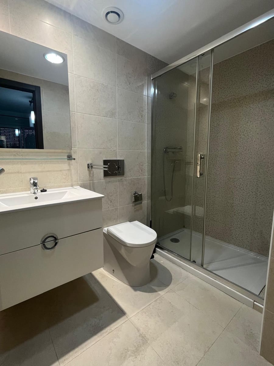 2 makuuhuone Huoneisto vuokrattavana paikassa Gran Alacant mukana uima-altaan - 1 400 € (Ref: 10187104)