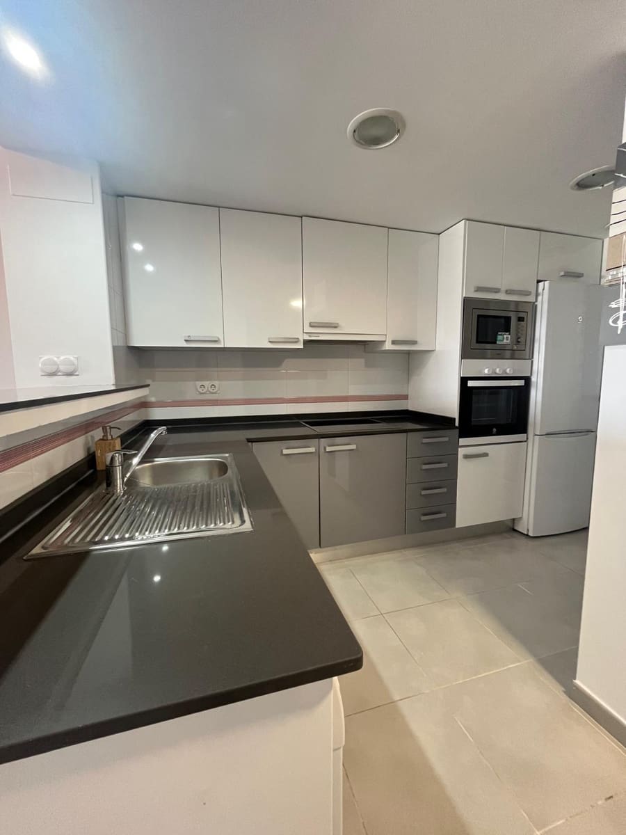 2 makuuhuone Huoneisto vuokrattavana paikassa Gran Alacant mukana uima-altaan - 1 400 € (Ref: 10187104)