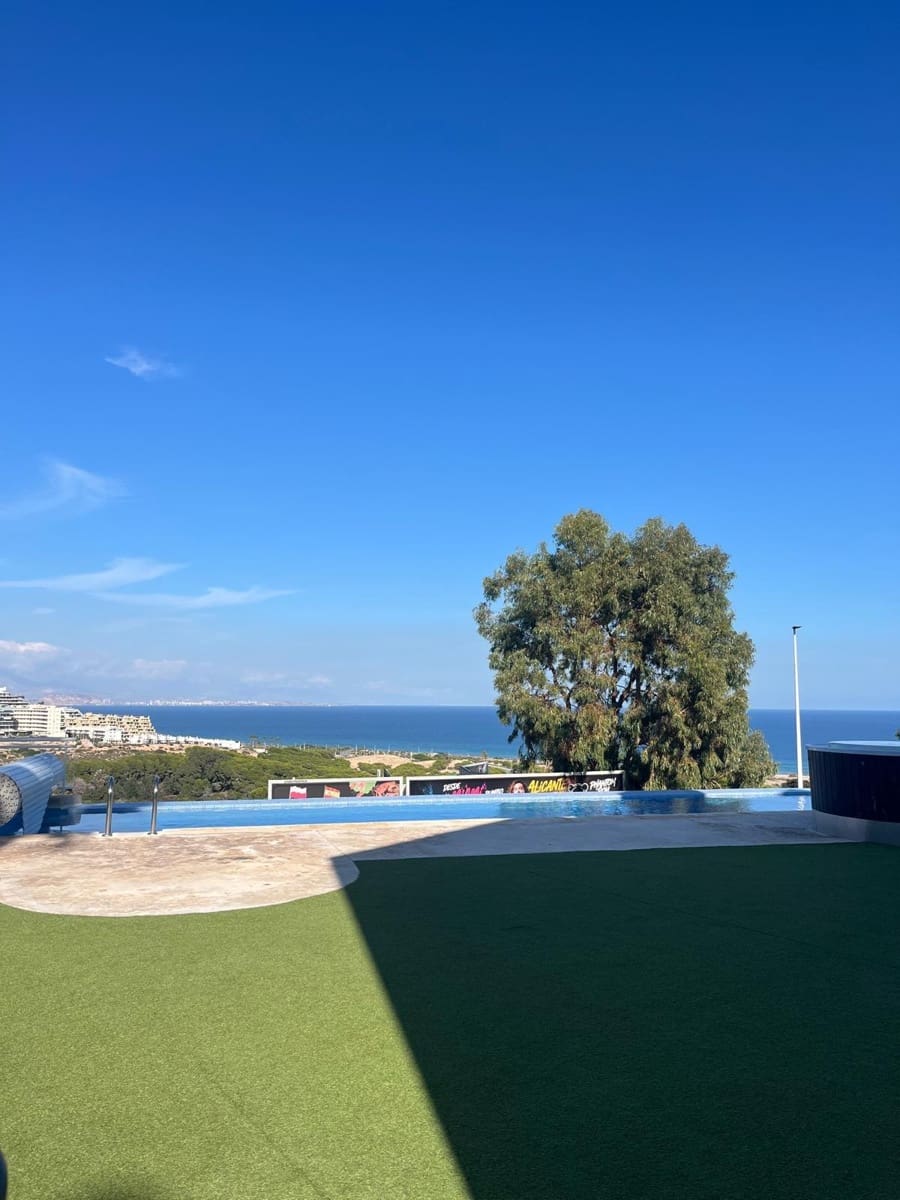 2 makuuhuone Huoneisto vuokrattavana paikassa Gran Alacant mukana uima-altaan - 1 400 € (Ref: 10187104)
