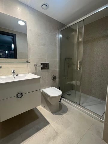 2 makuuhuone Huoneisto vuokrattavana paikassa Gran Alacant, Santa Pola - 1 400 € (Ref: 10187104)