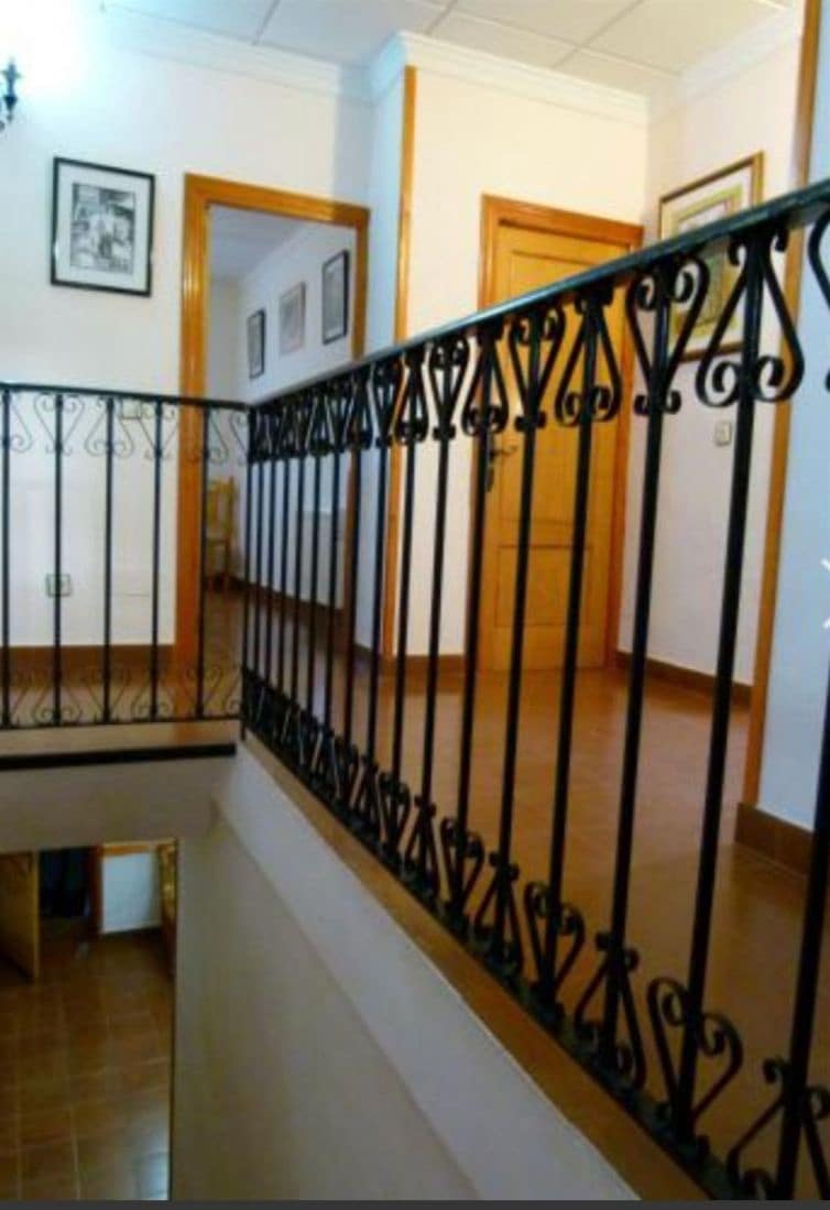 7 slaapkamer Villa te koop in Moratalla - € 319.900 (Ref: 8041902)