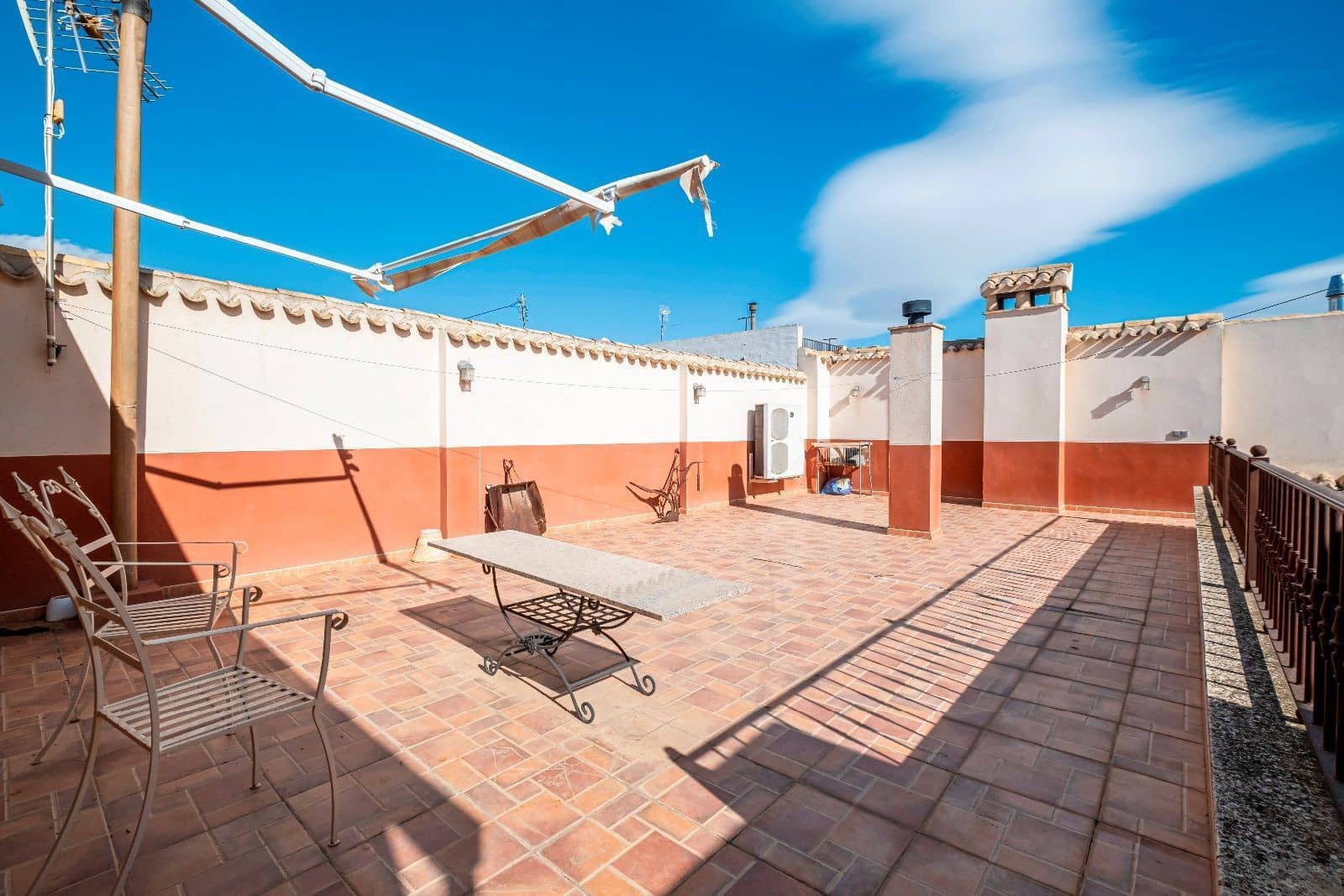 5 sypialnia Willa na sprzedaż w Pinoso - 330 000 € (Ref: 8041932)