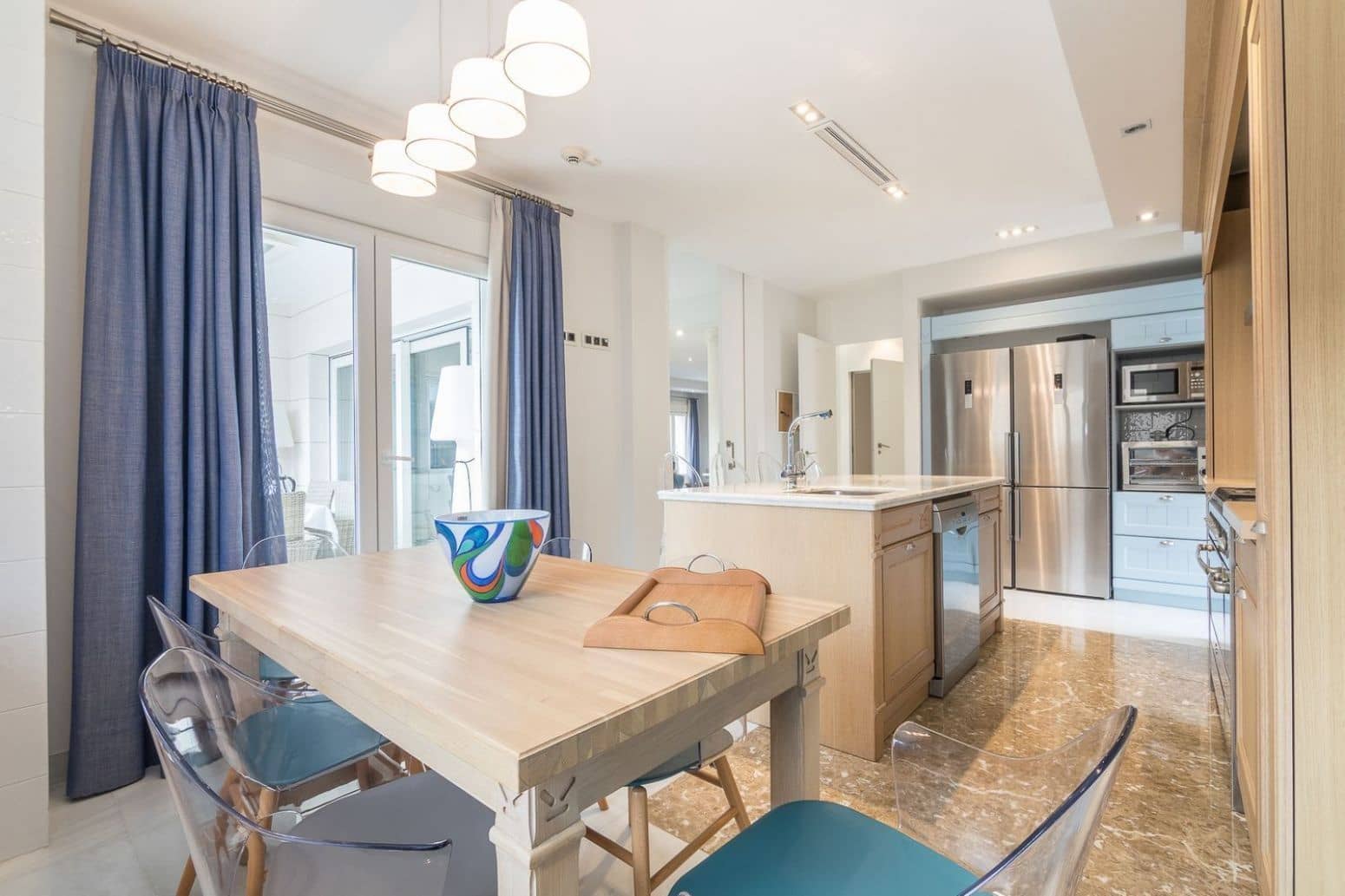 4 sovrum Villa till salu i Arenales del Sol med pool - 1 450 000 € (Ref: 8049762)