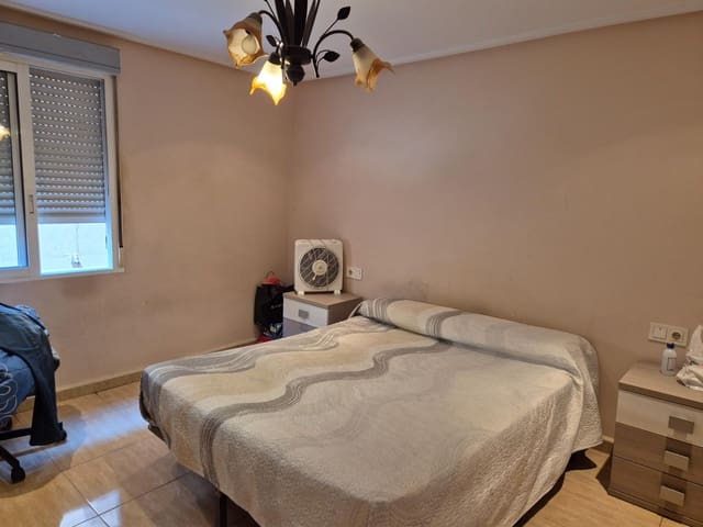 3 quarto Apartamento para venda em Elche / Elx - 134 990 € (Ref: 8049763)