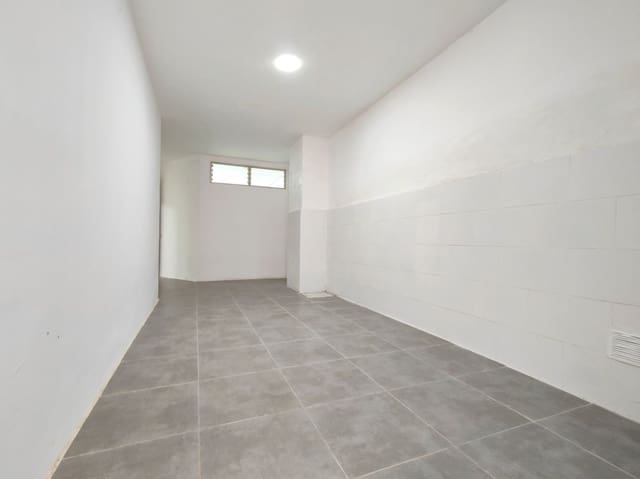 Kommersiell til salgs i Pont Nou - Corazón de Jesús, Elche / Elx - € 89 990 (Ref: 8049776)