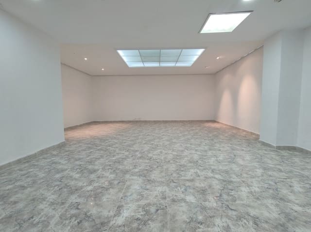 Kommersiell til salgs i Pont Nou - Corazón de Jesús, Elche / Elx - € 89 990 (Ref: 8049776)