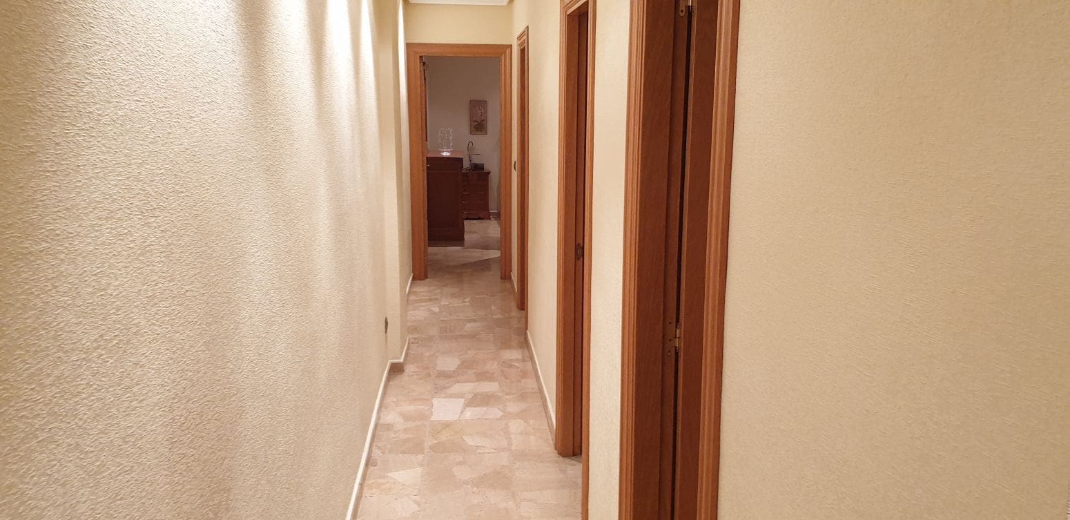 3 bedroom Flat for sale in Elche / Elx with garage - € 199,999 (Ref: 8049777)
