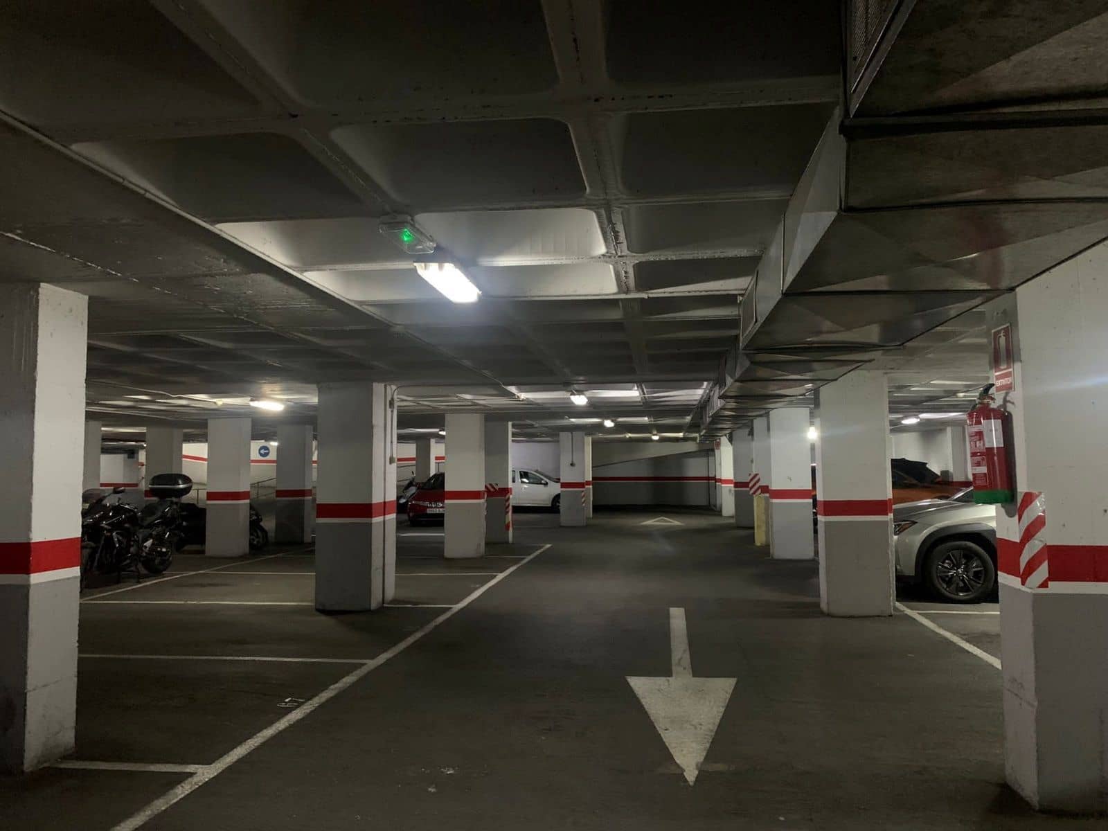 Garage til salg i Elche / Elx - € 13.500 (Ref: 8049790)