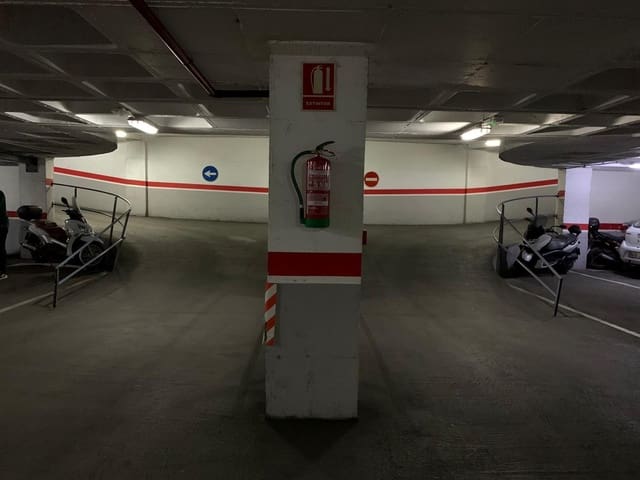 Garage til salg i Altabix, Elche / Elx - € 13.500 (Ref: 8049790)