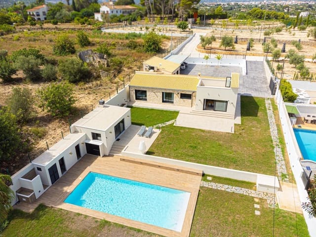 3 Zimmer Villa zu verkaufen in La Xara, Dénia mit Pool Garage - 1.600.000 € (Ref: 8049808)