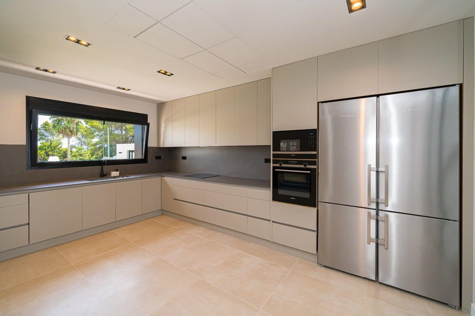 3 Zimmer Villa zu verkaufen in La Xara mit Pool Garage - 1.600.000 € (Ref: 8049808)