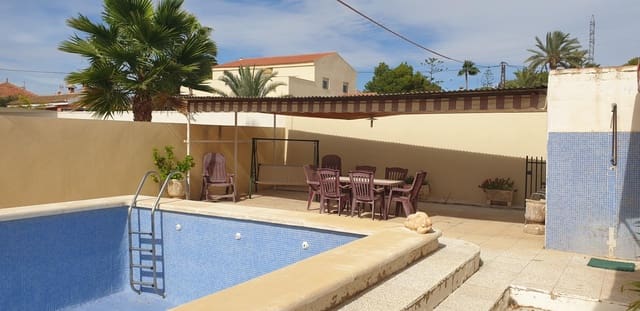 Chalet de 3 habitaciones en Elche / Elx en venta con piscina garaje - 350.000 € (Ref: 8049837)