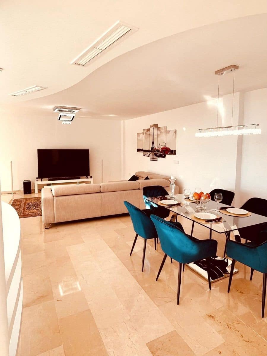 4 makuuhuone Huvila myytävänä paikassa Altea mukana uima-altaan 
autotalli - 1 165 000 € (Ref: 8052341)