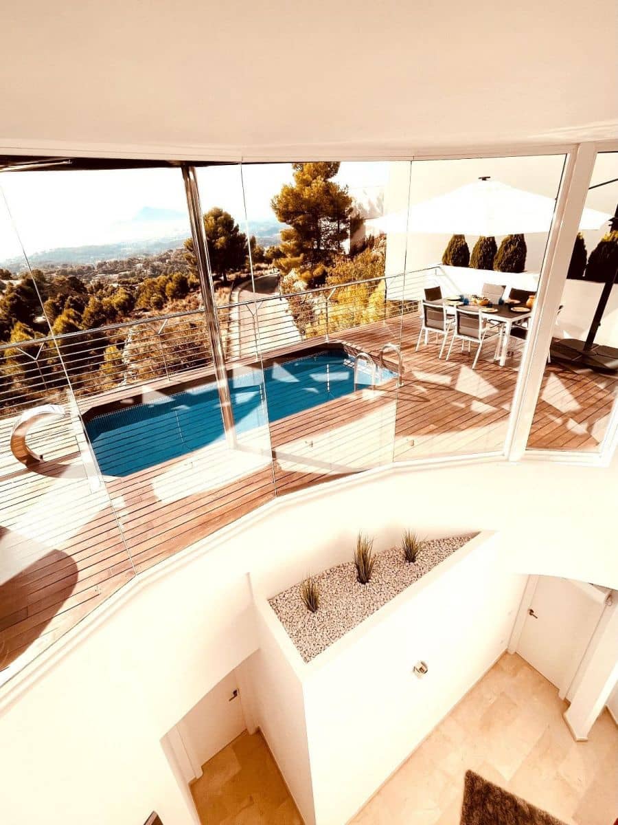 4 makuuhuone Huvila myytävänä paikassa Altea mukana uima-altaan 
autotalli - 1 165 000 € (Ref: 8052341)