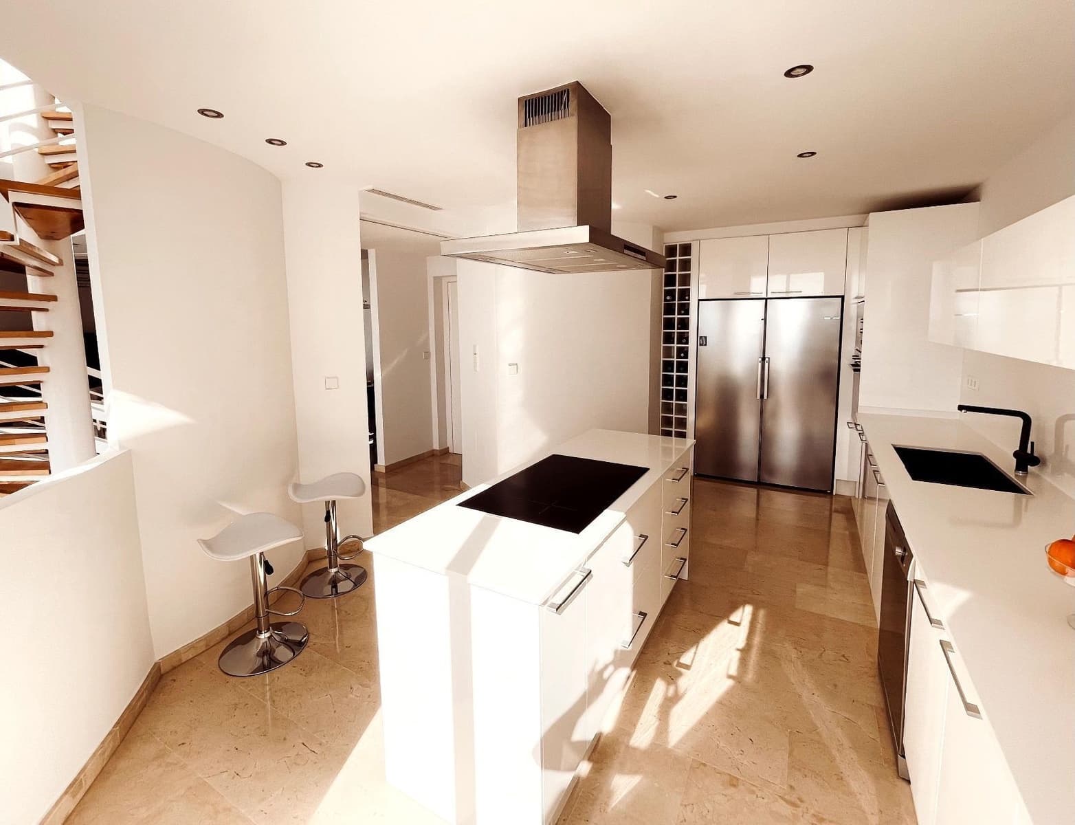 4 makuuhuone Huvila myytävänä paikassa Altea mukana uima-altaan 
autotalli - 1 165 000 € (Ref: 8052341)