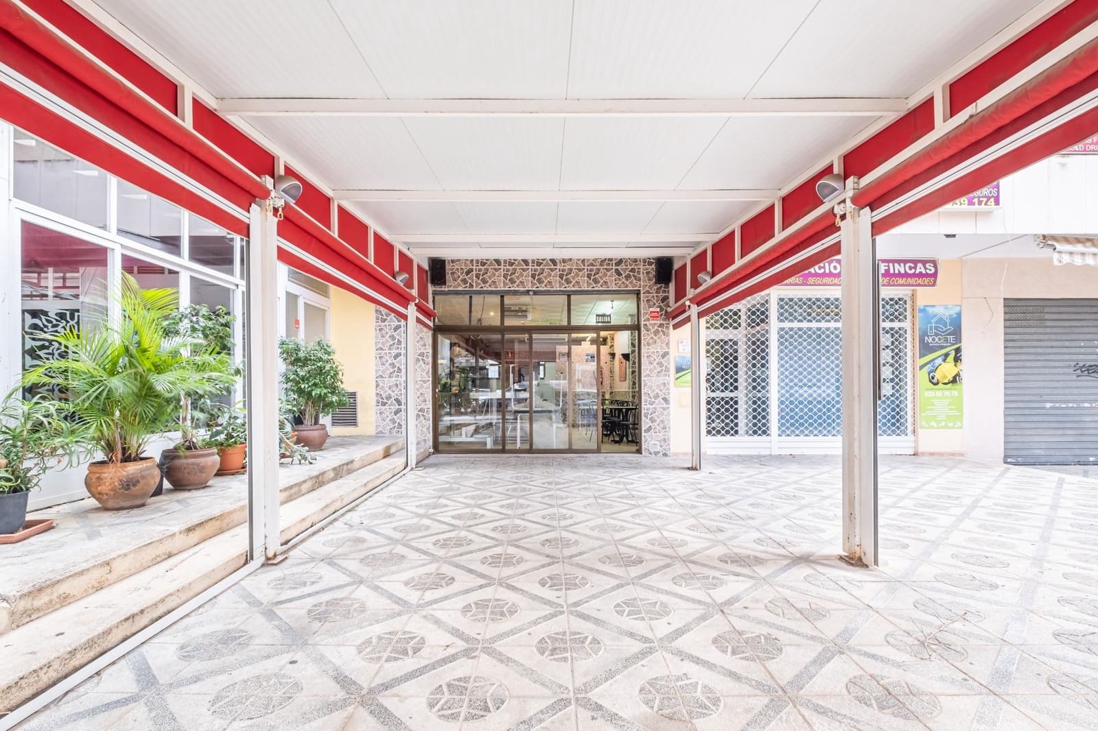 Negocio en Benidorm en venta - 164.000 € (Ref: 8053996)