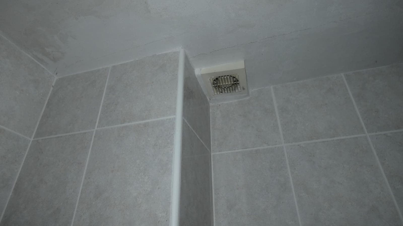 Gewerbe zu verkaufen in Elche / Elx - 59.900 € (Ref: 8054093)