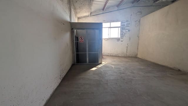 Business for sale in Carrús Est - Camí dels Magros, Elche / Elx - € 492,000 (Ref: 8062186)