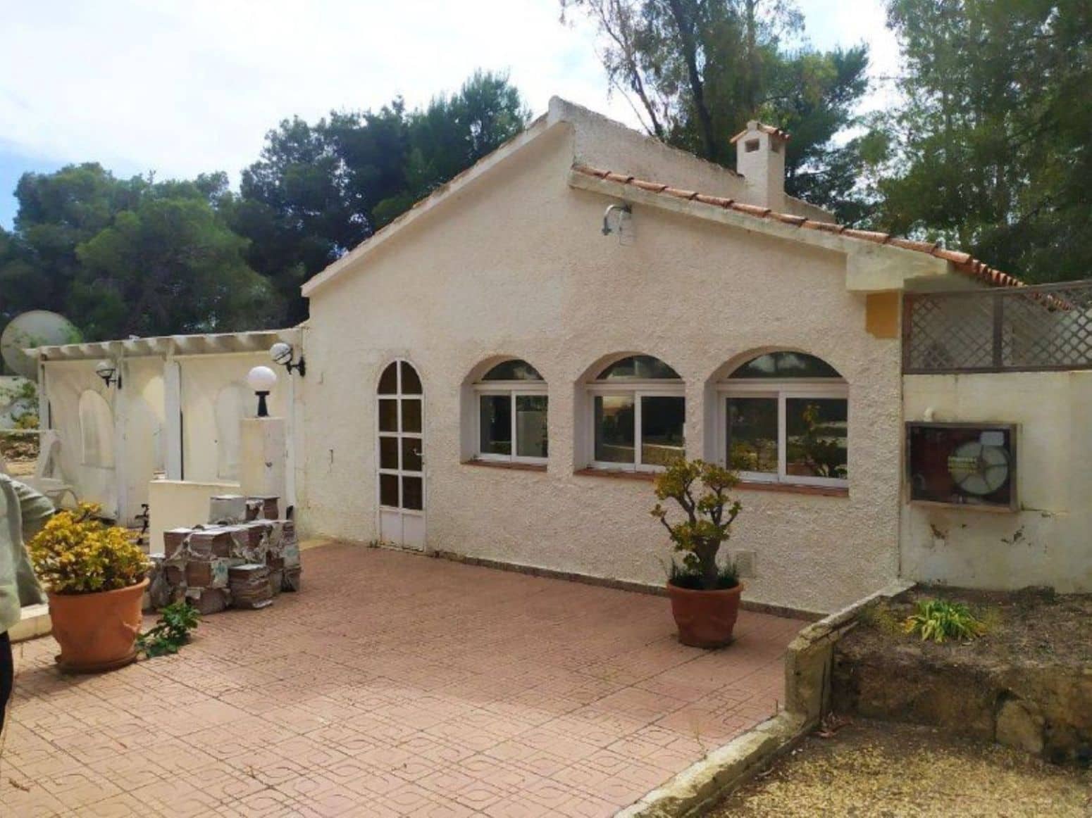 Apartment for sale in Alfaz del Pi / L'Alfas del Pi - € 5,499,000 (Ref: 8071637)