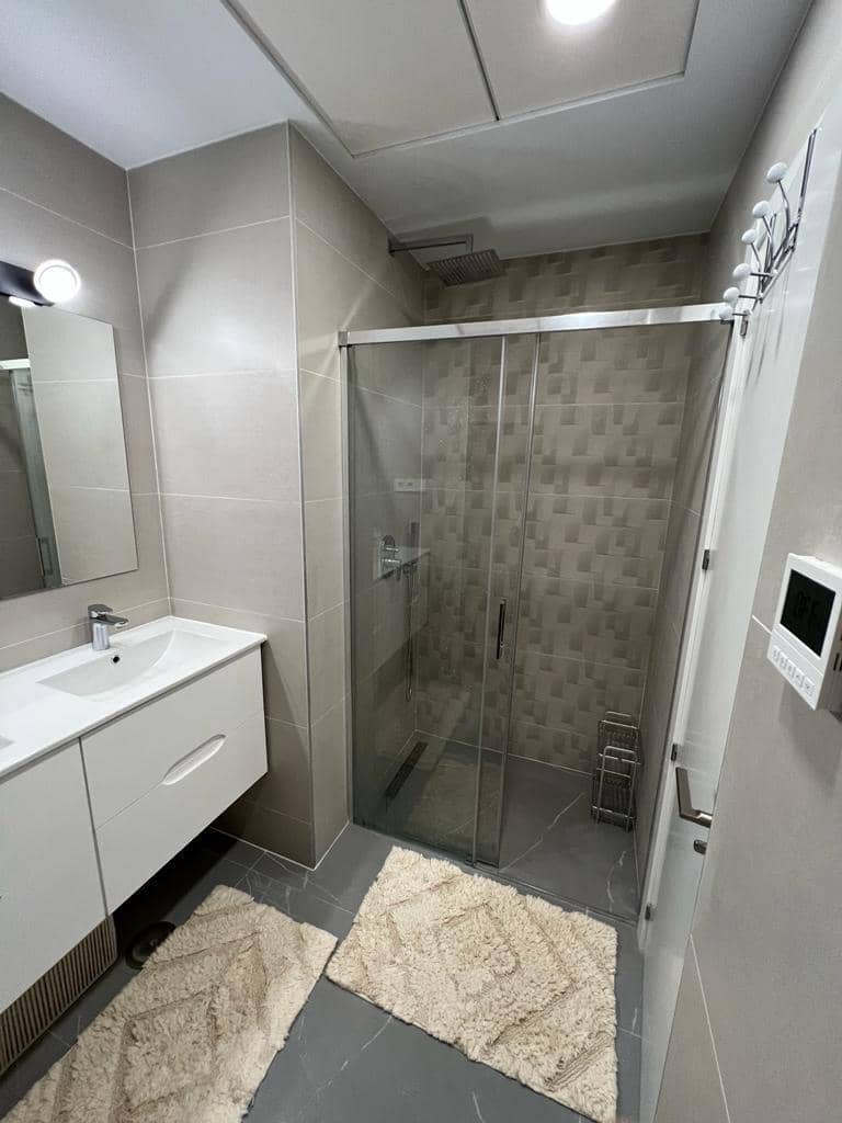 2 Zimmer Apartment zu vermieten in Finestrat mit Pool - 1.990 € (Ref: 8083192)