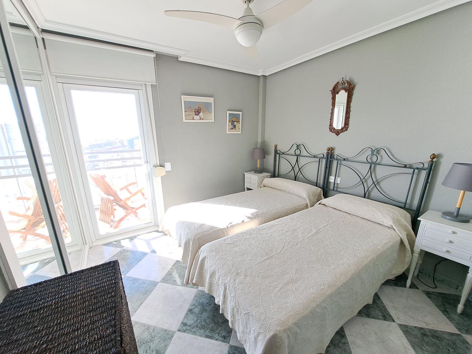 3 bedroom Apartment for rent in Playa de San Juan with pool garage - € 1,800 (Ref: 8083195)