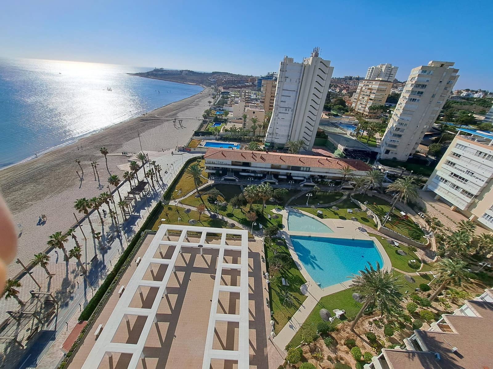 3 bedroom Apartment for rent in Playa de San Juan with pool garage - € 1,800 (Ref: 8083195)