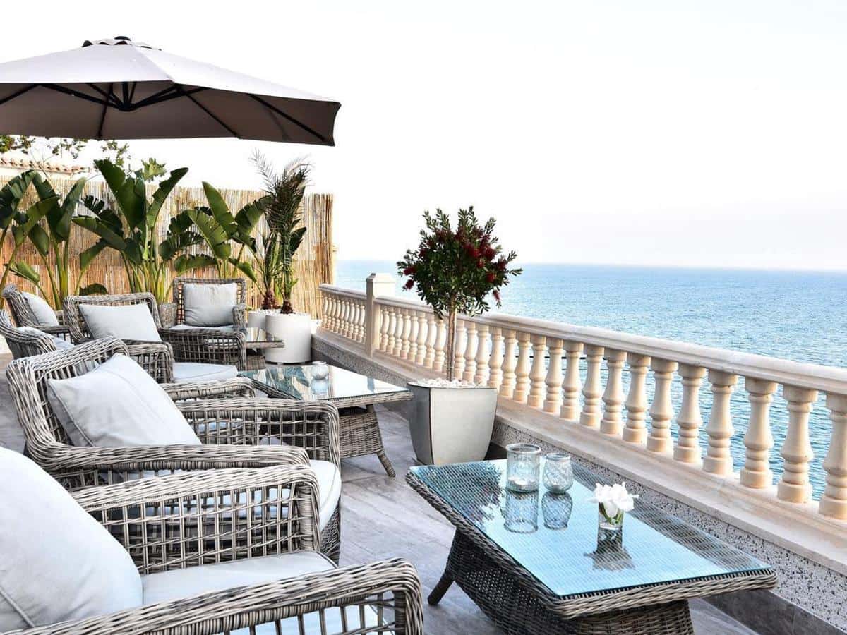 24 makuuhuone Hotelli myytävänä paikassa Benidorm mukana uima-altaan - 7 000 000 € (Ref: 8108734)