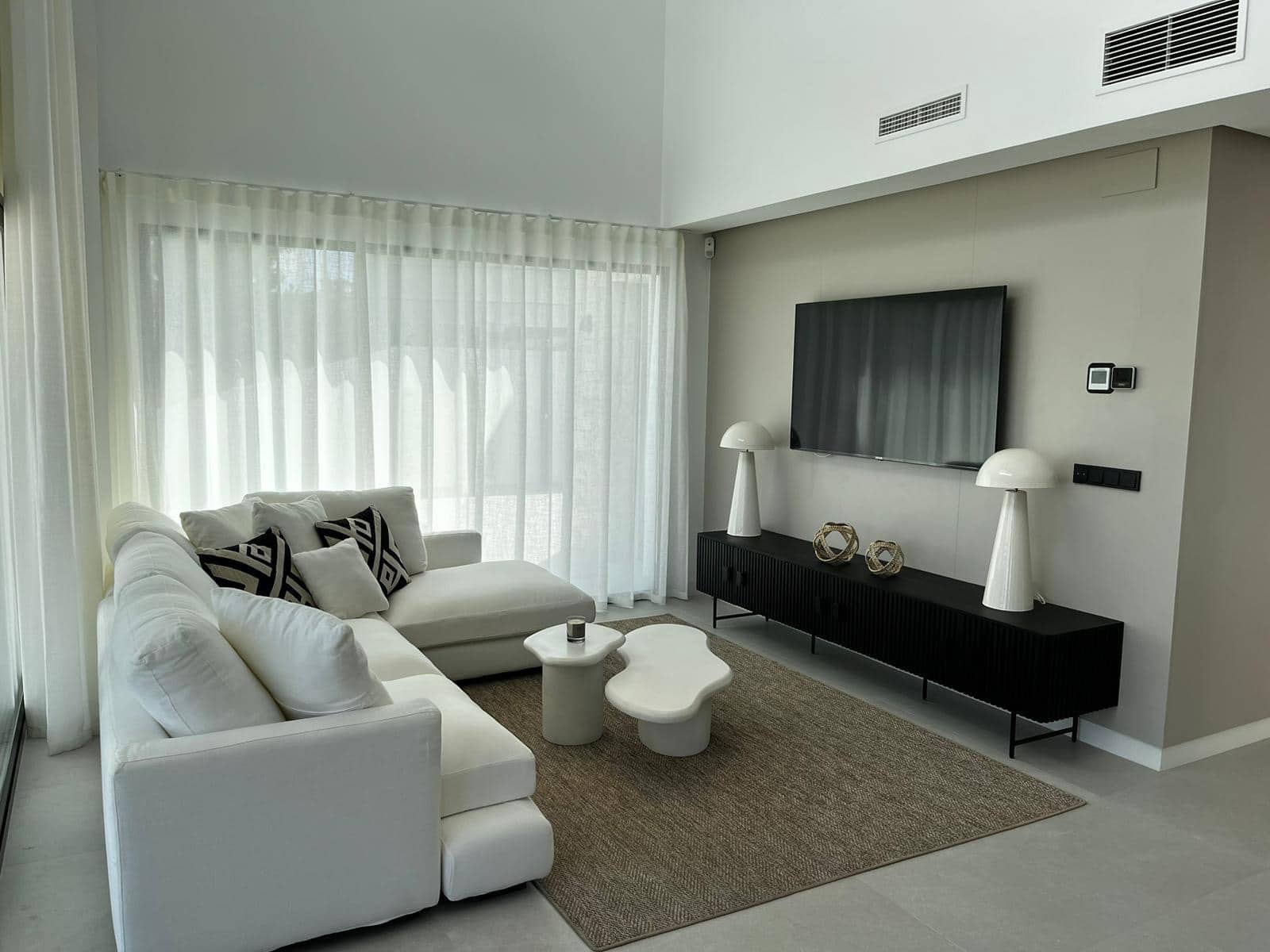 3 sypialnia Willa na sprzedaż w Polop z basenem garażem - 860 000 € (Ref: 8121469)